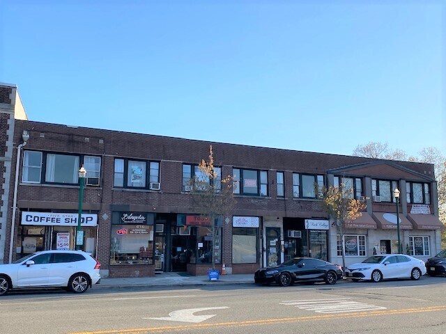 More Photos Of 356-368 Cedar Ln, Teaneck Storefront Retail Office For Lease
