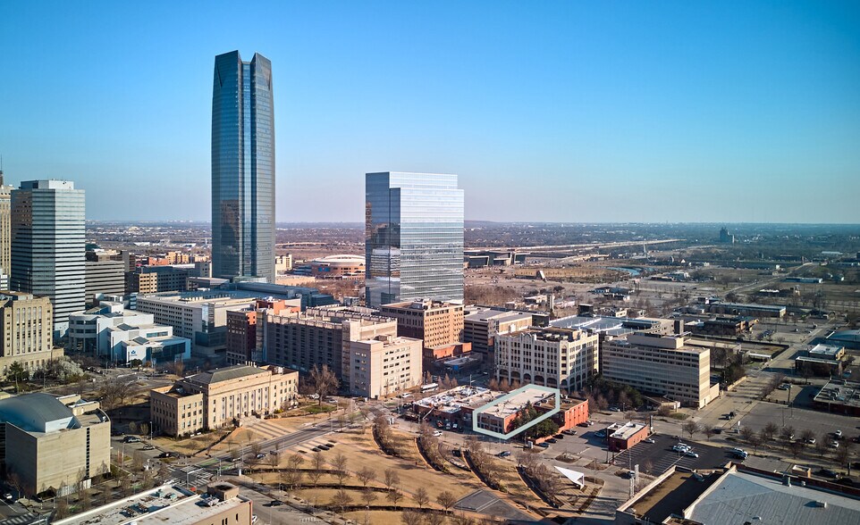 More Photos Of 518 Colcord Dr, Oklahoma City Storefront Retail Residential For Sale