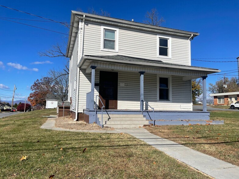 More Photos Of 4873 Fort Ave, Lynchburg Office For Lease