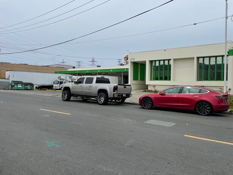 More Photos Of 370 Adrian Rd, Millbrae General Retail For Sale