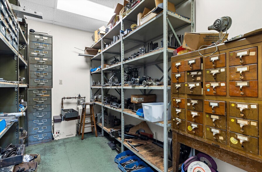 More Photos Of 25416 Commerce Ln, Chestertown Manufacturing For Sale