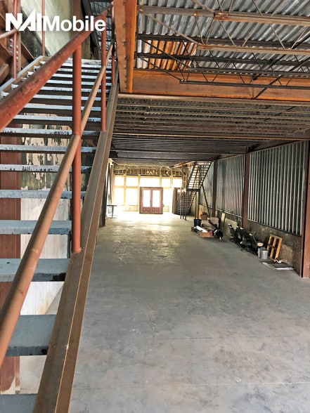 More Photos Of 210 Dauphin St, Mobile Storefront Retail Office For Lease