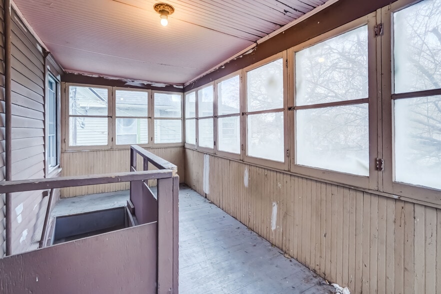 More Photos Of 1132 Monroe Ave, Rochester Freestanding For Sale