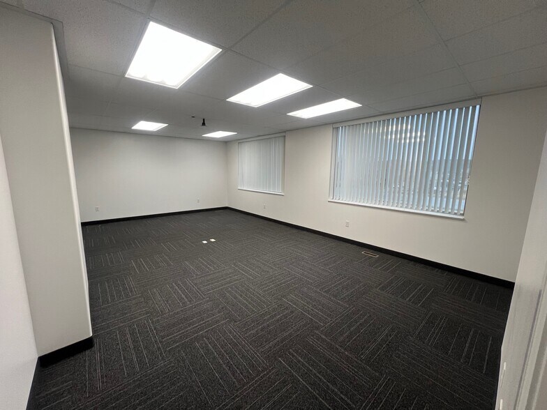 More Photos Of 1693 W American Way, Payson Warehouse For Sale