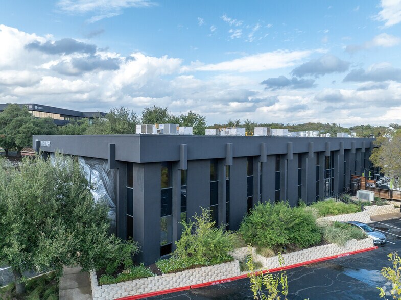 More Photos Of 7719 Wood Hollow Dr, Austin Office For Lease