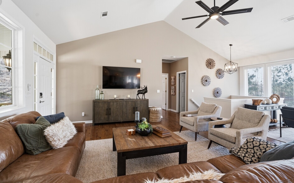 More Photos Of 402 Cliffside dr, Titus Land For Sale