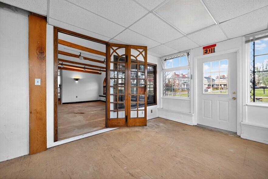 More Photos Of 793 Penns Park Rd, Newtown Office For Lease