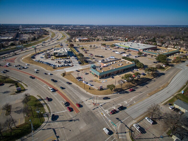 More Photos Of 2100 W Northwest Hwy, Grapevine Unknown For Lease