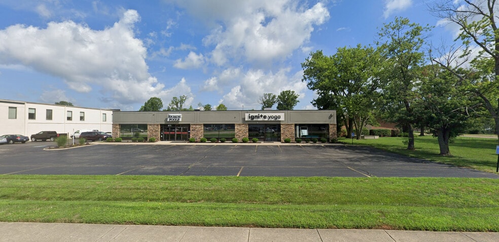 Primary Photo Of 669-671 Miamisburg Centerville Rd, Dayton Office For Lease