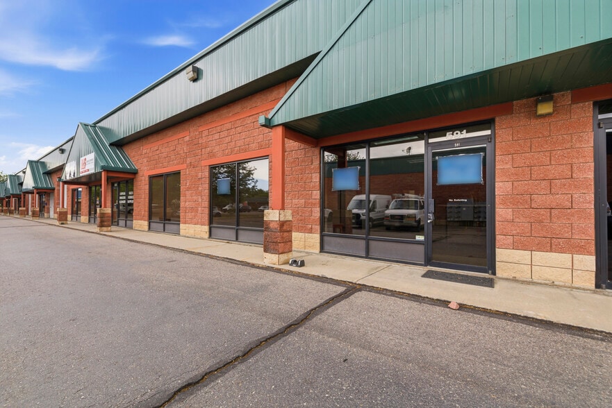 More Photos Of 587-623 Denver Ave, Loveland Flex For Lease