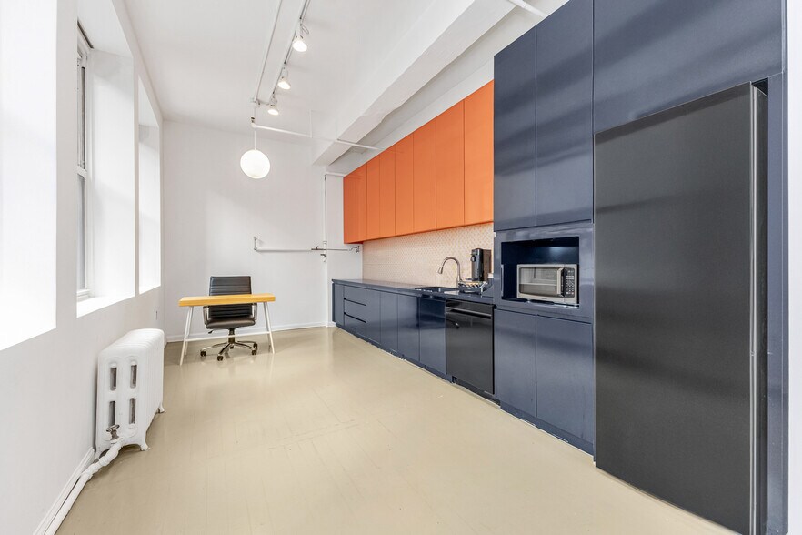 More Photos Of 134 W 29th St, New York Office For Sale