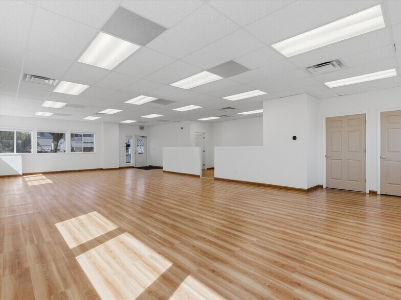 More Photos Of 2225 Green Vista Blvd, Sparks Office For Sale
