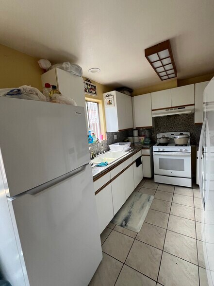 More Photos Of 4901 S Normandie Ave, Los Angeles Apartments For Sale