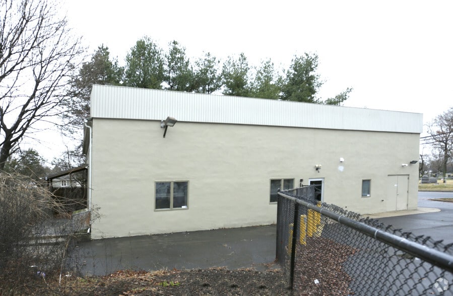 More Photos Of 1202 S Olden Ave, Hamilton Office For Sale