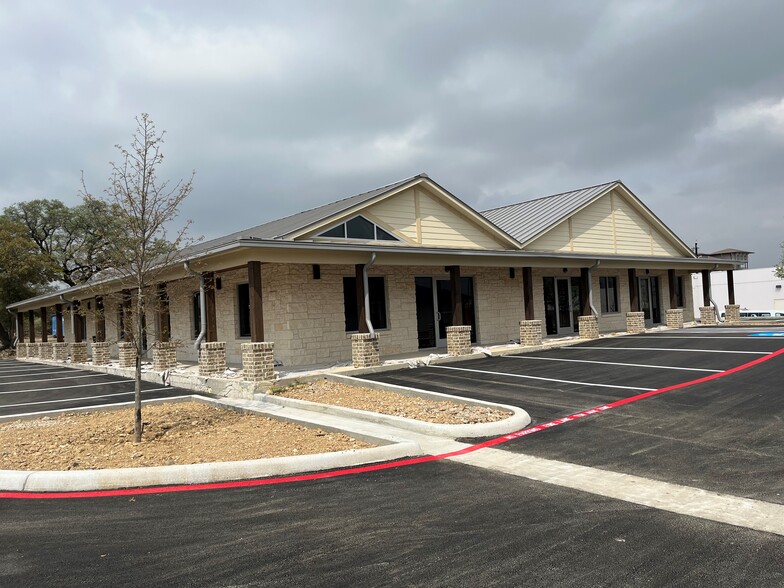 Primary Photo Of 11153 Westwood Loop, San Antonio Medical For Lease