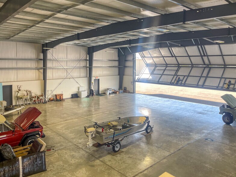 More Photos Of 2815 NW Aviation Dr, Roseburg Warehouse For Sale