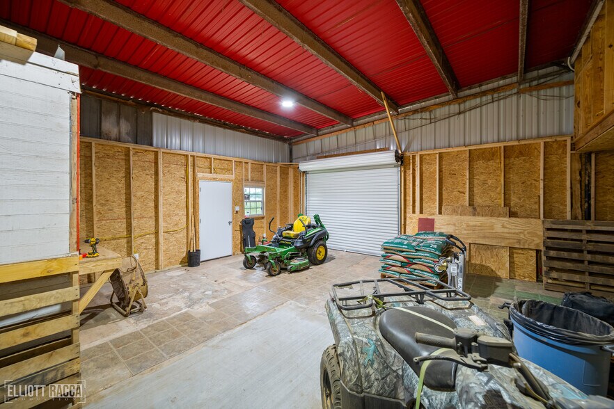 More Photos Of 1785 Old River Rd, Natchitoches Light Manufacturing For Sale