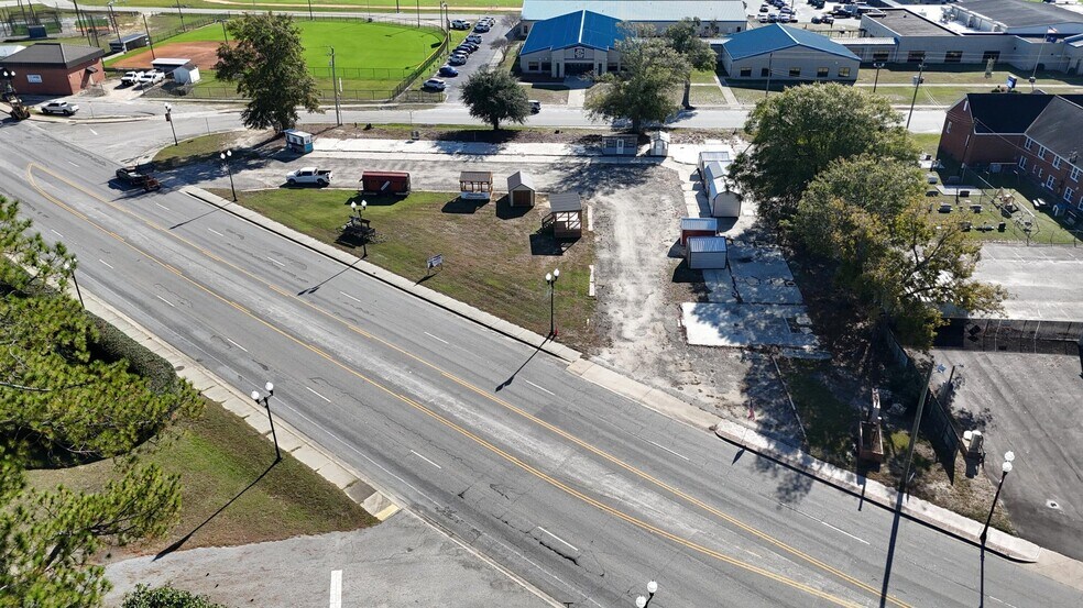 More Photos Of 1826 Main St, Turbeville Land For Sale