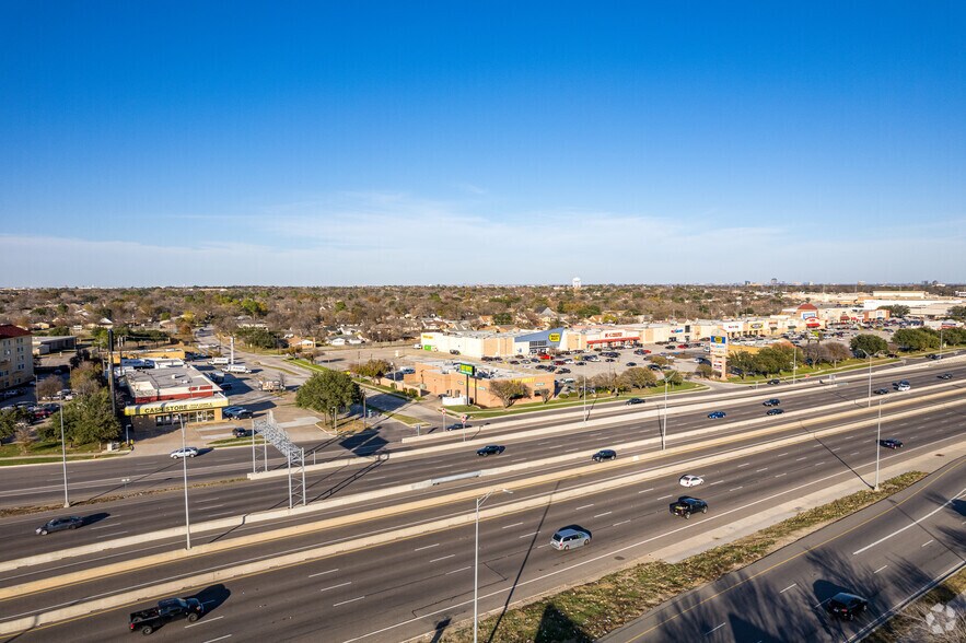 More Photos Of 3907-4025 W Airport Fwy, Irving Unknown For Lease