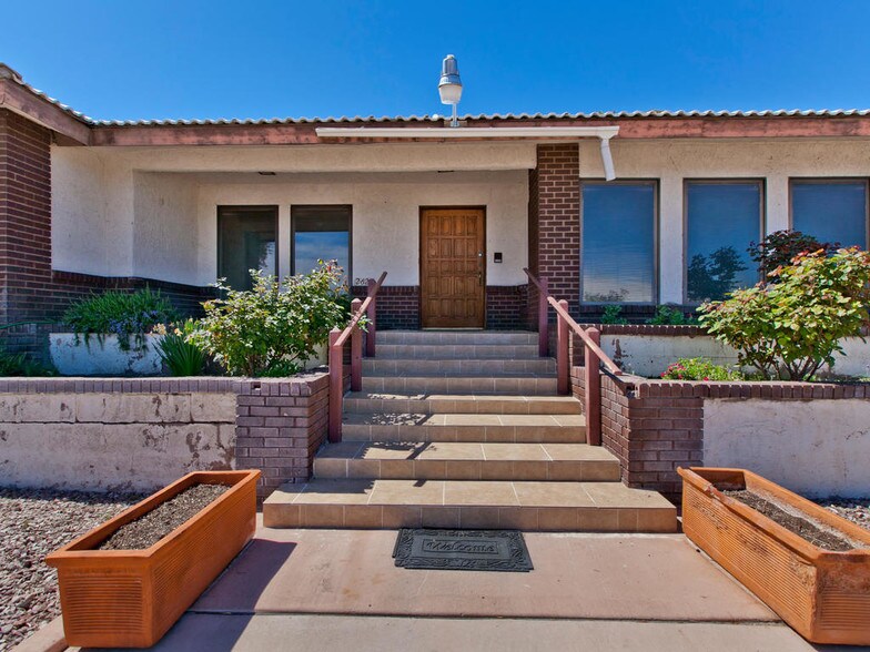 More Photos Of 2675 Westwind Rd, Las Vegas Specialty For Sale