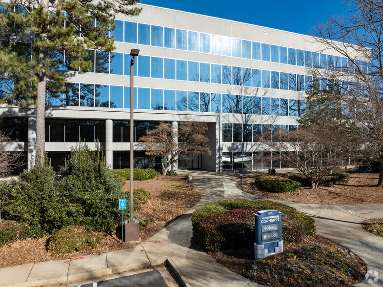 More Photos Of 6525 The Corners Pky, Peachtree Corners Unknown For Lease