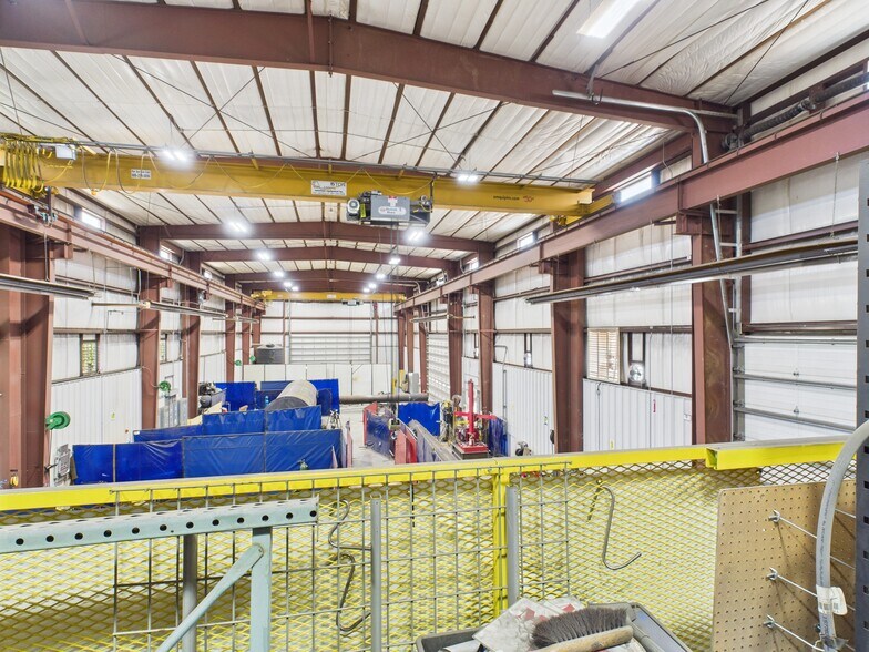 More Photos Of 1461 43rd St, Evans Warehouse For Lease