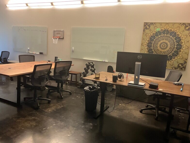 More Photos Of 3345 Bee Caves Rd, Austin Office For Sale
