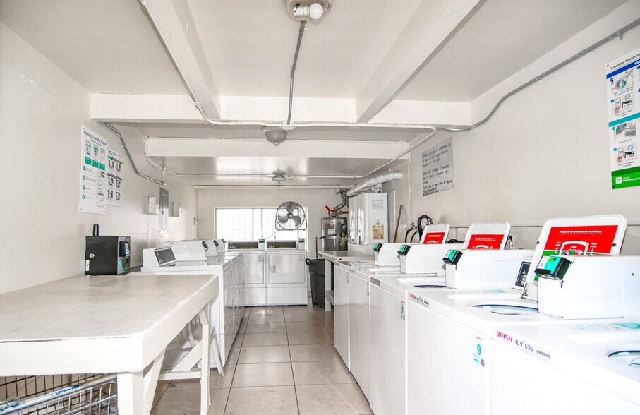 More Photos Of 1003 W Bishop St, Santa Ana Apartments For Sale