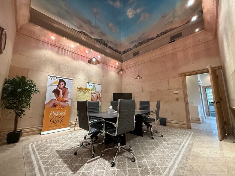 More Photos Of 5974 Silver Springs Dr, El Paso Office For Sale