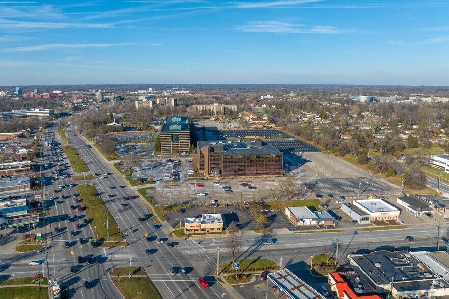 More Photos Of 25200 Telegraph Rd, Southfield Office For Lease