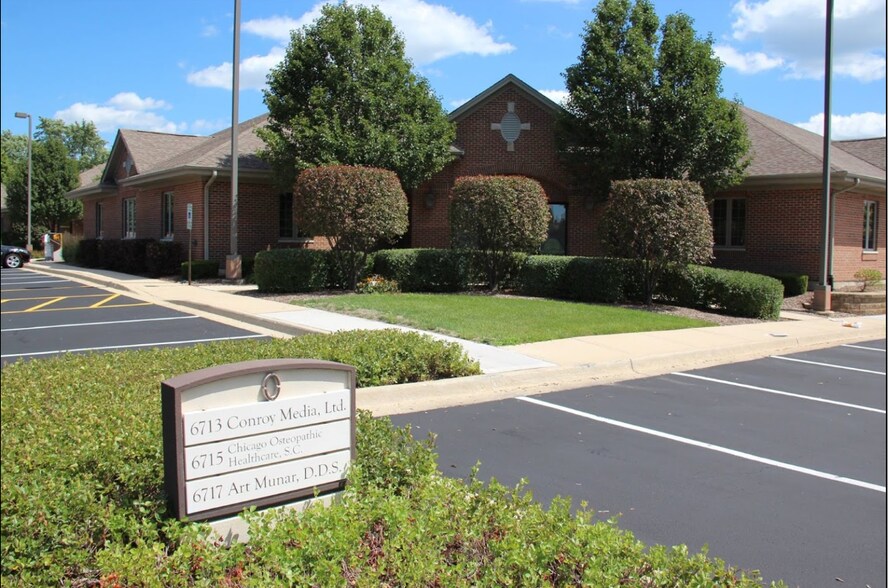 More Photos Of 6713-6717 S Kingery Hwy, Willowbrook Medical For Sale