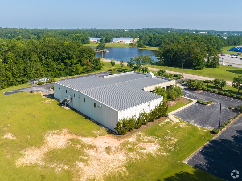 More Photos Of 177 Technology Pky, Auburn Light Manufacturing For Sale