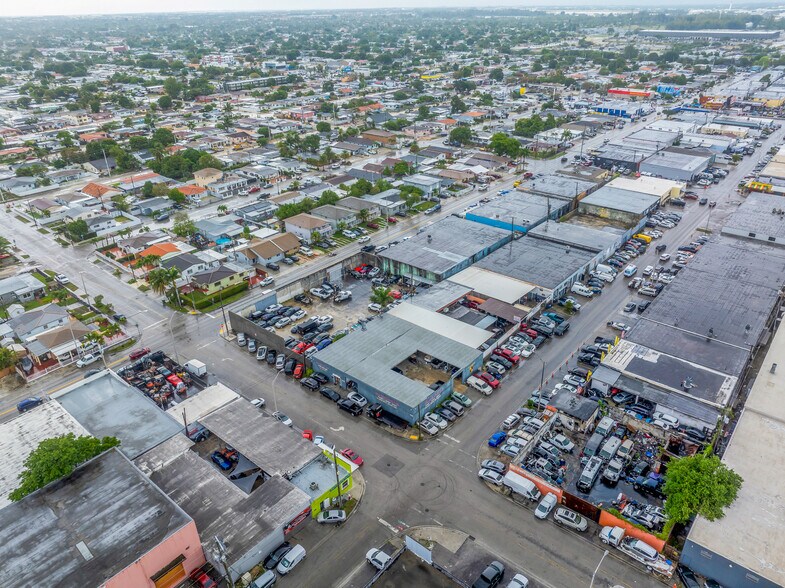 More Photos Of 1025 E 45th St, Hialeah Auto Salvage Facility For Sale
