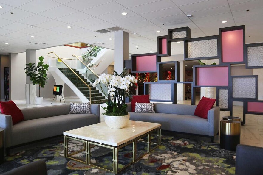 More Photos Of 123 S Lincoln Ave, Monterey Park Hotel For Lease