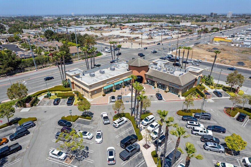 More Photos Of 19051-19101 Goldenwest St, Huntington Beach Unknown For Lease