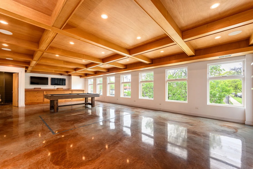 More Photos Of 242 N Western Ave, Chicago Warehouse For Sale