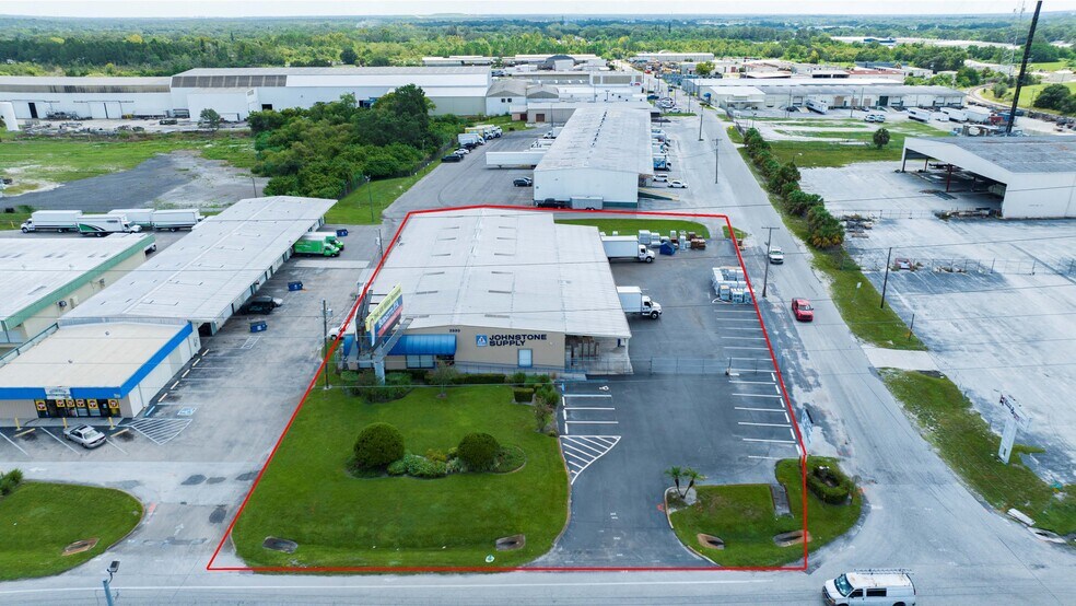 Primary Photo Of 2330 S Combee Rd, Lakeland Flex For Lease