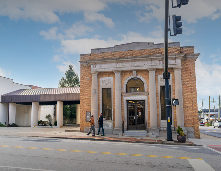 Primary Photo Of 67 W Main St, Brevard Restaurant For Lease