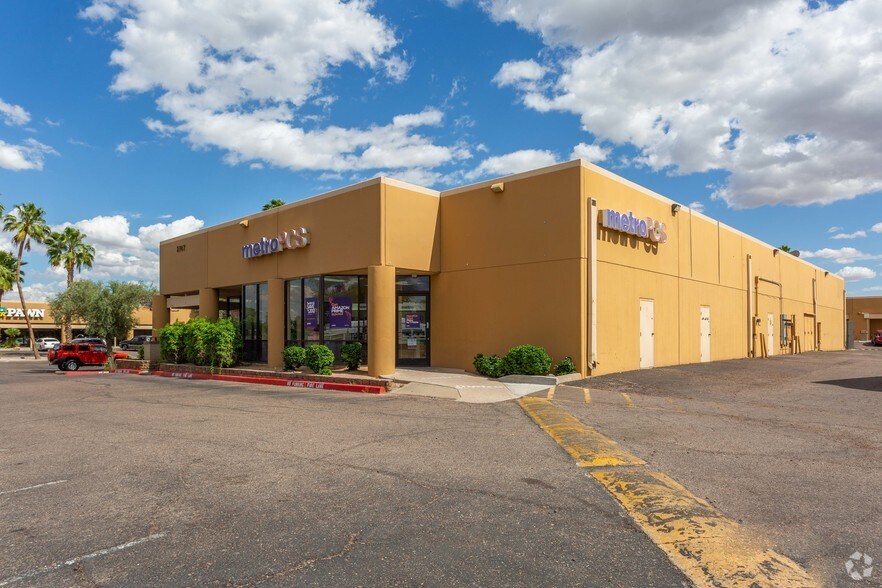 2727 W Southern Ave, Tempe, AZ 85282 For Lease