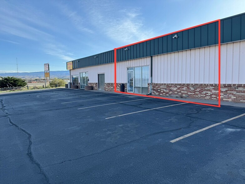 More Photos Of 2458 I 70 Business Loop, Grand Junction Service For Lease