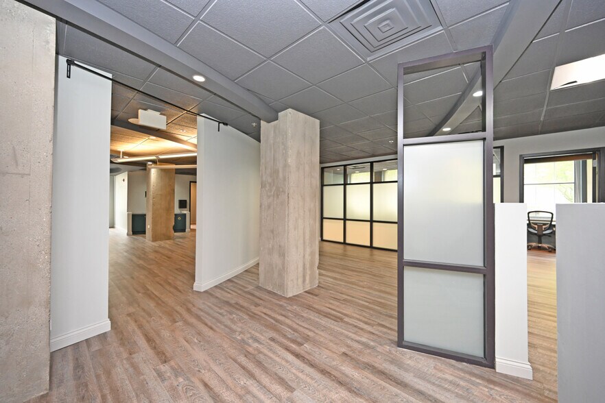 More Photos Of 19 Garfield Pl, Cincinnati Multifamily For Sale