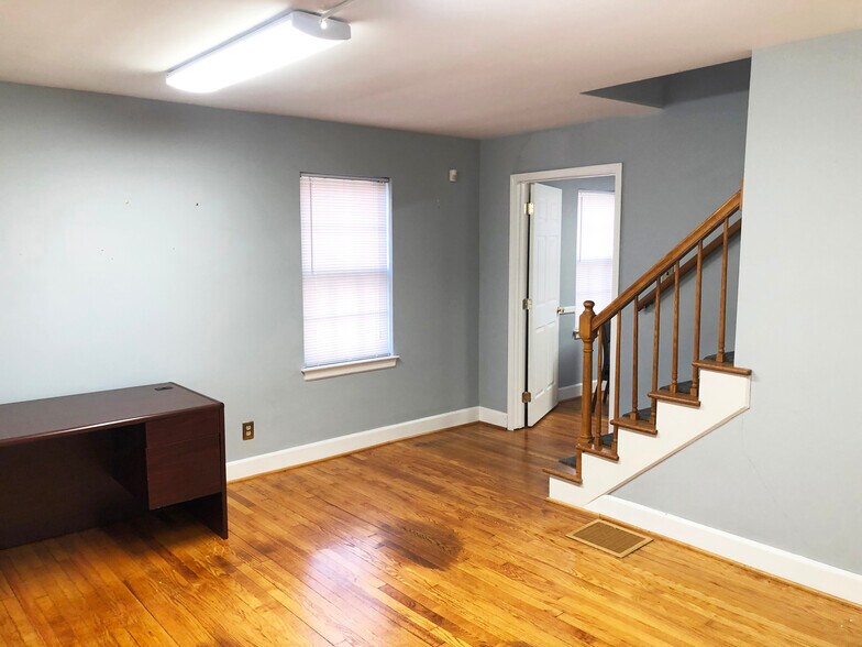 More Photos Of 1604 Harrodsburg Rd, Lexington Medical For Sale