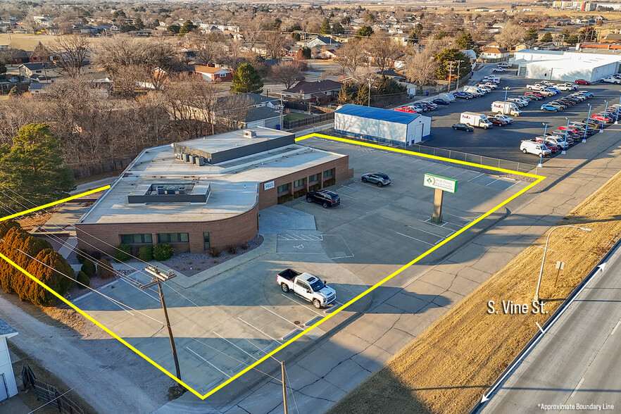 Primary Photo Of 2905 Vine St, Hays Medical For Sale