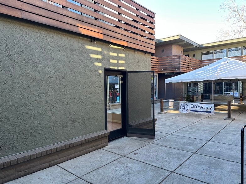 More Photos Of 231 G St, Davis Storefront Retail Office For Lease