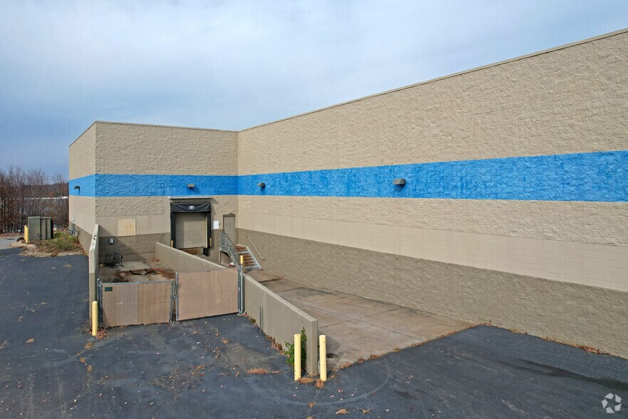 More Photos Of 1950 S Stratford Rd, Winston-Salem Freestanding For Lease