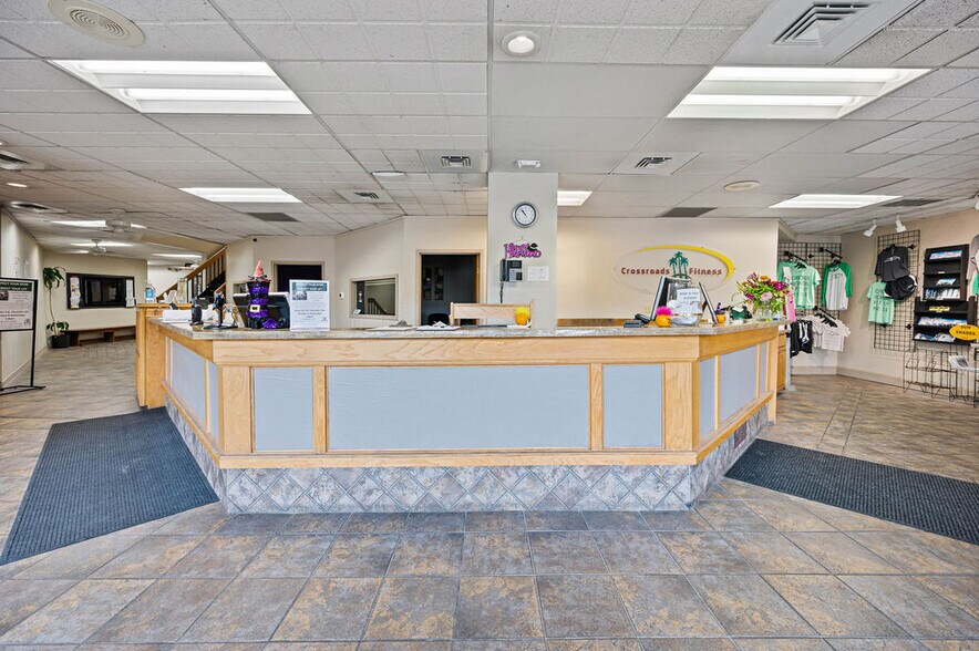 More Photos Of 2960 N Academy Blvd, Colorado Springs Office For Sale