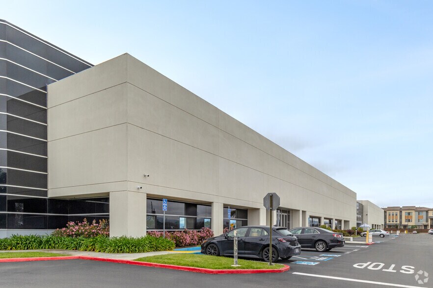 More Photos Of 1424-1436 California Cir, Milpitas Research And Development For Lease