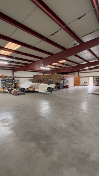 Primary Photo Of 3502 Choctaw Rd Trl, Stallings Distribution For Lease