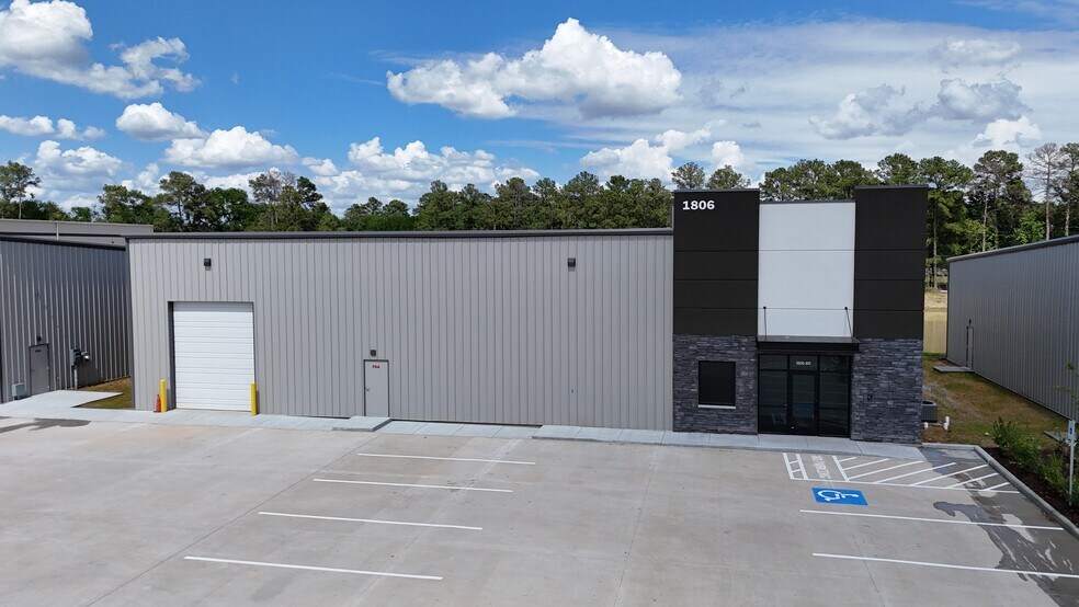 Primary Photo Of 1800 Meadow Edge Ln, Spring Warehouse For Sale