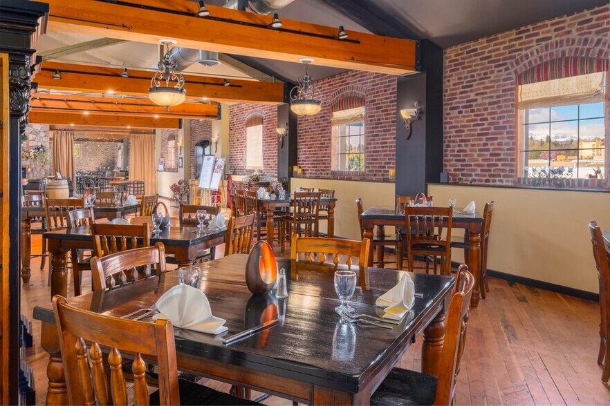 More Photos Of 1 Vineyard Way, Wenatchee Specialty For Sale